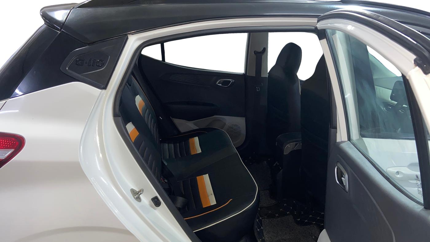 2022 Hyundai GRAND I10 NIOS SPORTZ 1.2 KAPPA VTVT, Petrol, Manual, 47,219 km, Right Side Rear Door Cabin