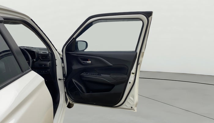 2025 Maruti Swift VXi, Petrol, Manual, 22,175 km, RHS Front Door