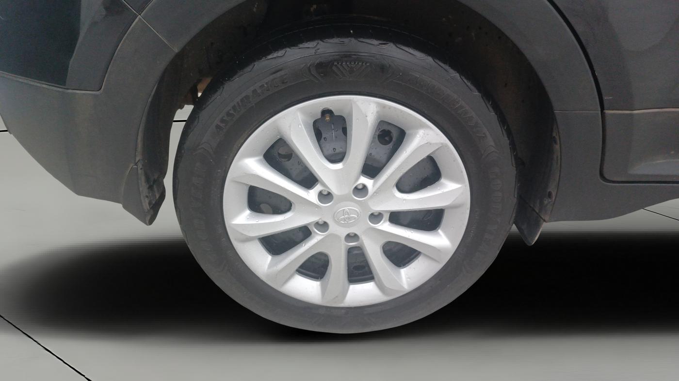 2016 Hyundai Creta SX PLUS AT 1.6 PETROL, Petrol, Automatic, 1,13,482 km, Right Rear Wheel