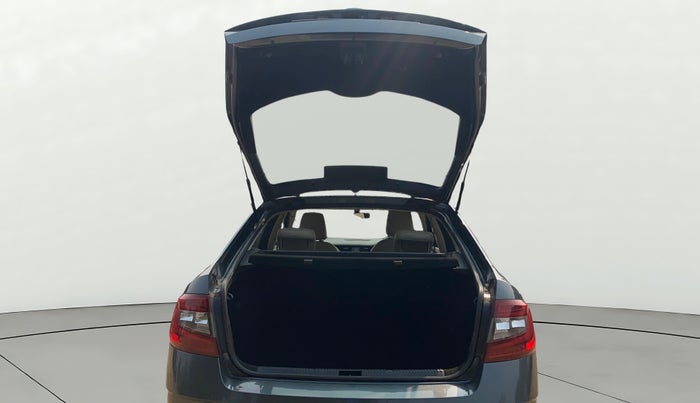 2018 Skoda Octavia 2.0 TDI L&K AT, Diesel, Automatic, 1,47,825 km, Boot Door Open