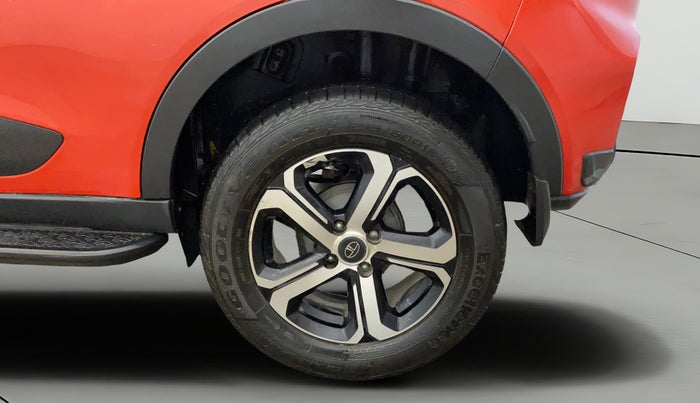 2023 Tata NEXON XZA PLUS SUNROOF PETROL, Petrol, Automatic, 8,848 km, Left Rear Wheel