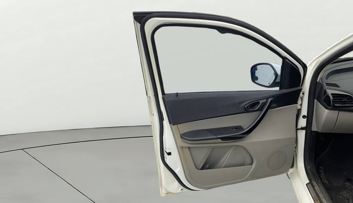 2016 Tata Tiago XT PETROL, Petrol, Manual, 93,053 km, LHS Front Door