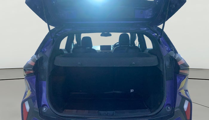 2024 Tata NEXON FEARLESS + S P MT, Petrol, Manual, 21,356 km, Boot Open Zoomed View