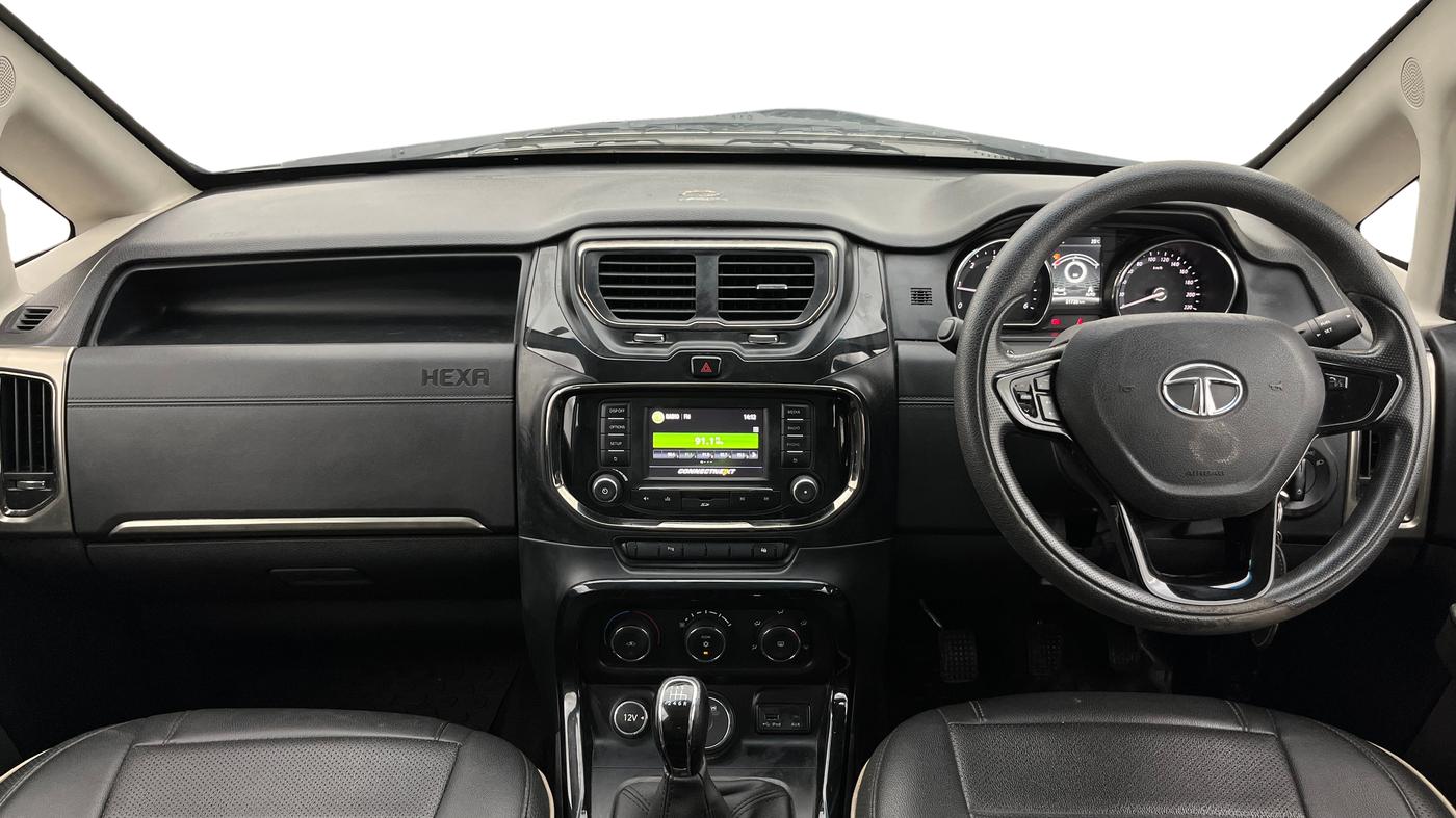 2018 Tata Hexa XM 4X2 7 STR, Diesel, Manual, 51,729 km, Dashboard