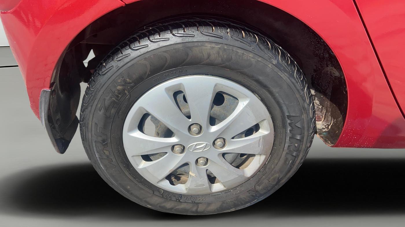 2013 Hyundai i10 MAGNA 1.2, Petrol, Manual, 55,606 km, Right Rear Wheel
