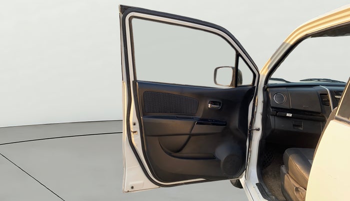 2014 Maruti Wagon R Stingray LXI (O), Petrol, Manual, 59,136 km, LHS Front Door