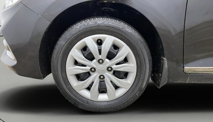 2019 Hyundai Verna 1.4 EX PETROL, Petrol, Manual, 73,775 km, Left Front Wheel