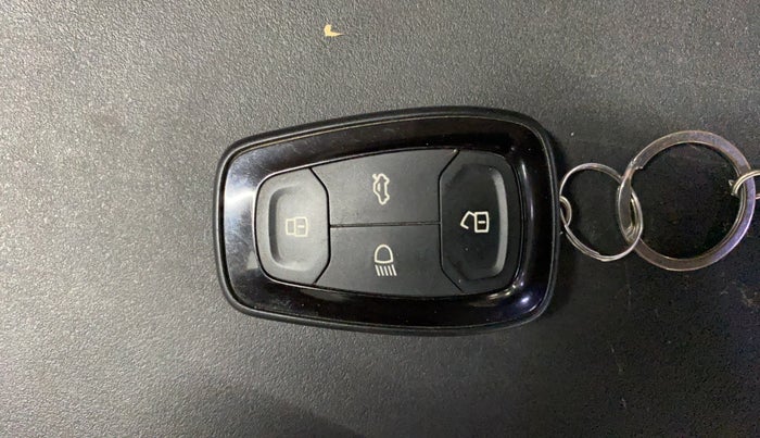2023 Tata TIGOR XZ PLUS CNG, CNG, Manual, 42,647 km, Key Close Up