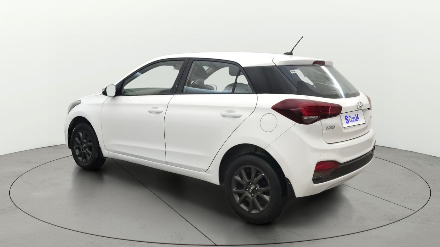 2019 Hyundai Elite i20 SPORTZ PLUS 1.4 CRDI, Diesel, Manual, 1,27,154 km, Left Back Diagonal
