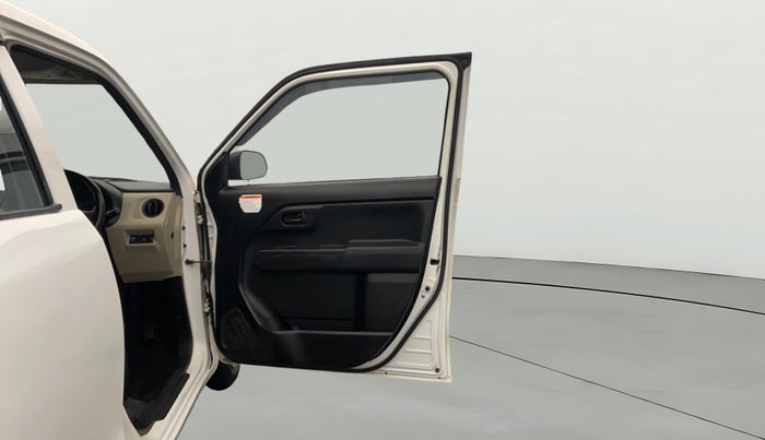 2023 Maruti New Wagon-R LXI CNG 1.0, CNG, Manual, 60,066 km, RHS Front Door