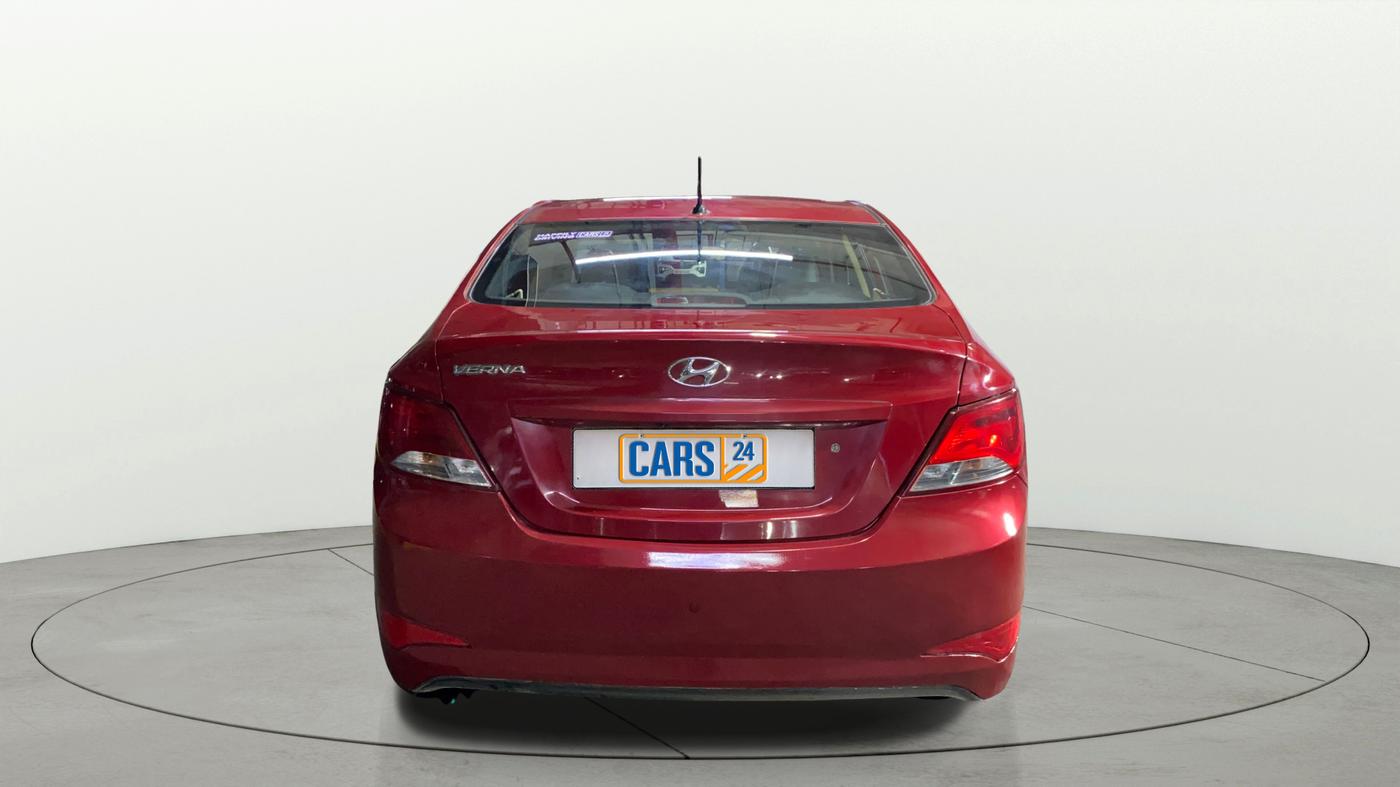 2015 Hyundai Verna FLUIDIC 4S 1.4 VTVT, Petrol, Manual, 23,905 km, Back/Rear