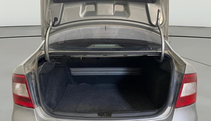 2016 Skoda Rapid 1.5 TDI CR STYLE PLUS AT, Diesel, Automatic, 1,16,803 km, Boot Open Zoomed View