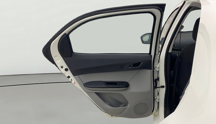 2024 Tata Tiago XT RHYTHM PETROL, Petrol, Manual, 41,577 km, LHS Rear Door