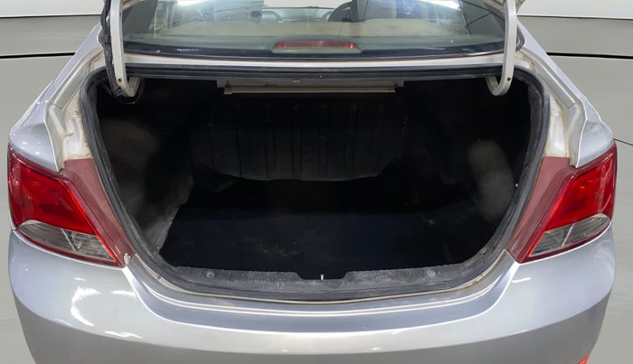 2016 Hyundai Verna 1.4 VTVT, Petrol, Manual, 1,23,771 km, Boot Open Zoomed View