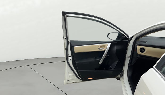 2018 Toyota Corolla Altis G PETROL, Petrol, Manual, 42,165 km, LHS Front Door