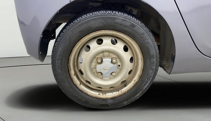 2018 Hyundai Eon ERA +, Petrol, Manual, 56,449 km, Right Rear Wheel