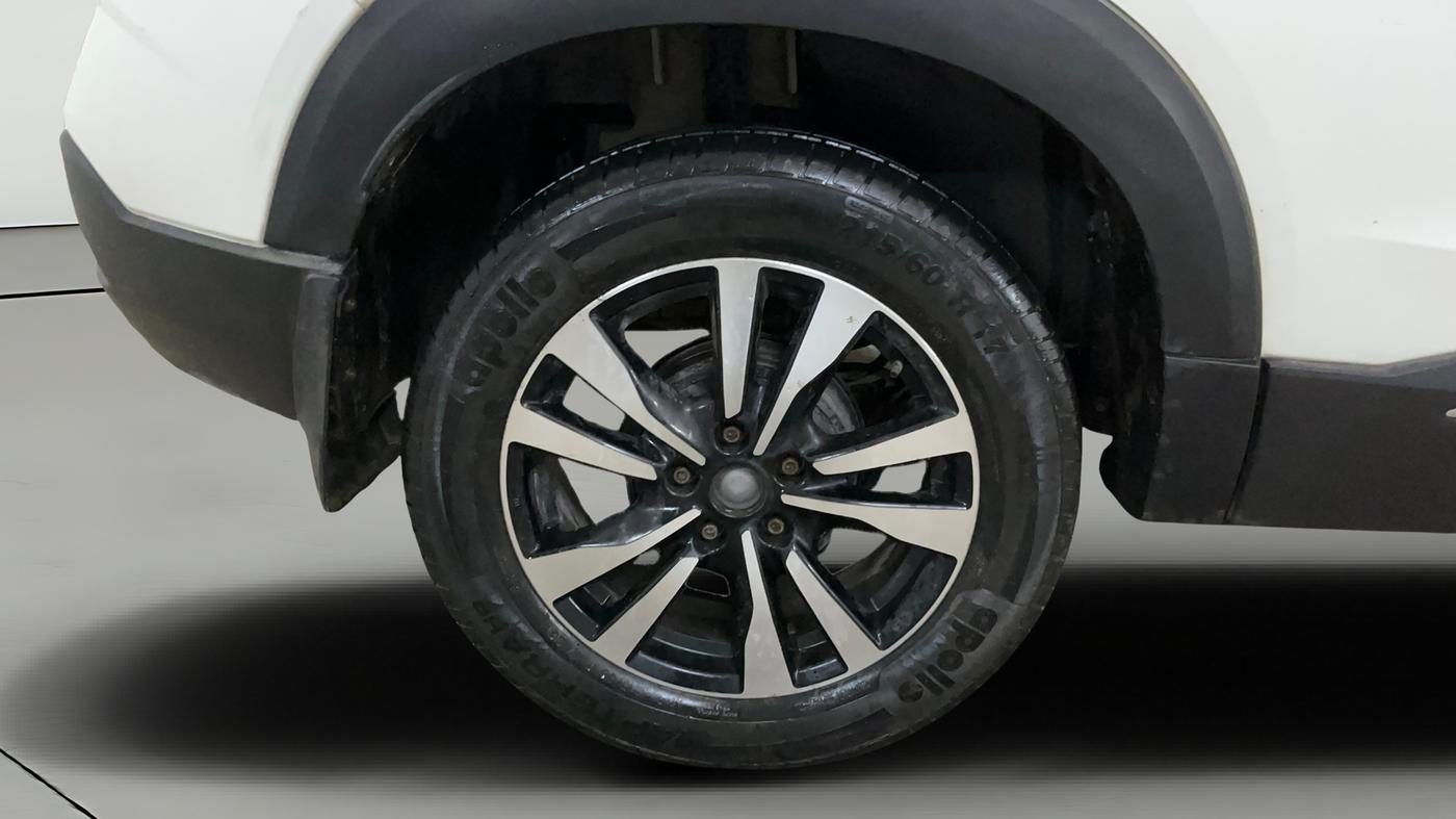 2021 Nissan Kicks XV 1.5, Petrol, Manual, 22,591 km, Right Rear Wheel
