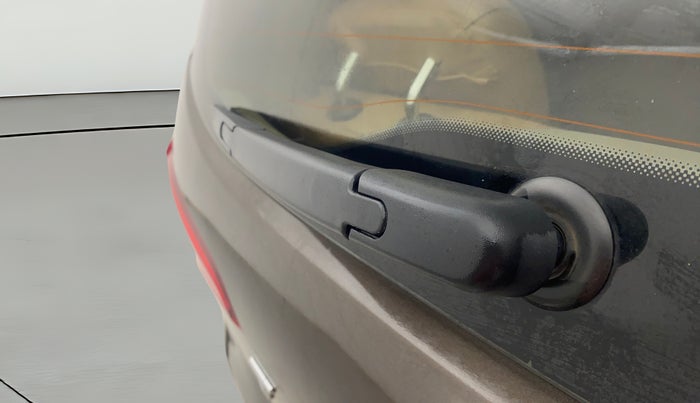 2022 Renault TRIBER RXZ, Petrol, Manual, 75,598 km, Rear Wiper