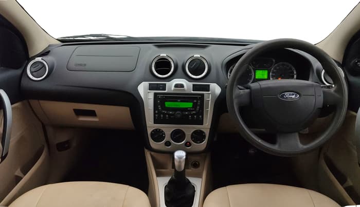 2013 Ford Classic 1.6 DURATEC TITANIUM, Petrol, Manual, 74,249 km, Dashboard