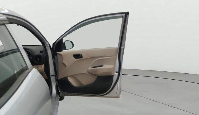 2020 Hyundai NEW SANTRO SPORTZ CNG, CNG, Manual, 21,111 km, RHS Front Door