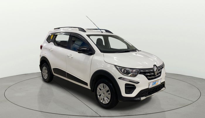 2023 Renault TRIBER RXT, Petrol, Manual, 29,588 km, Right Front Diagonal