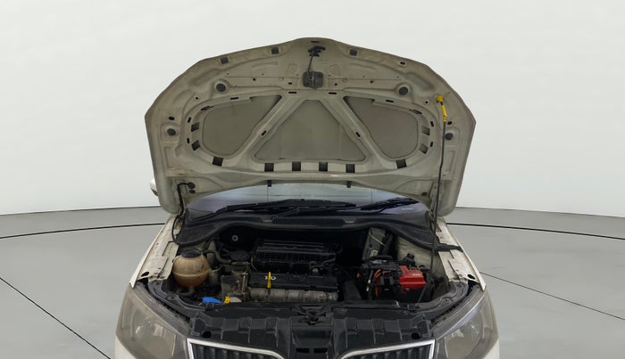 2017 Skoda Rapid AMBITION 1.6 MPI AT, Petrol, Automatic, 61,048 km, Open Bonet