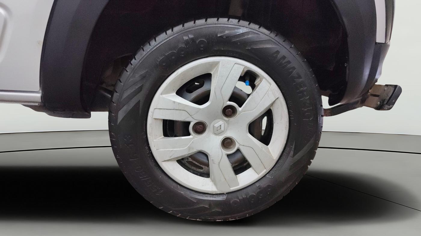 2016 Renault Kwid RXL, Petrol, Manual, 60,098 km, Left Rear Wheel