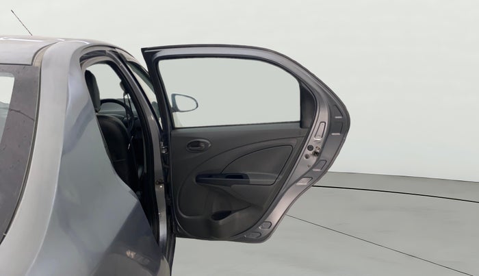 2013 Toyota Etios G, Petrol, Manual, 82,968 km, RHS Rear Door