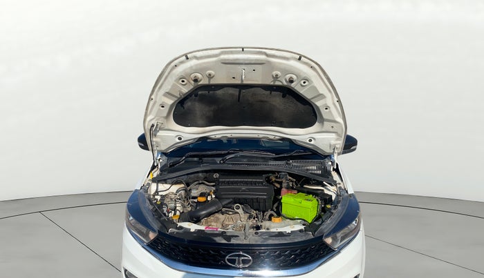 2022 Tata Tiago XT (O) PETROL, Petrol, Manual, 30,136 km, Open Bonet