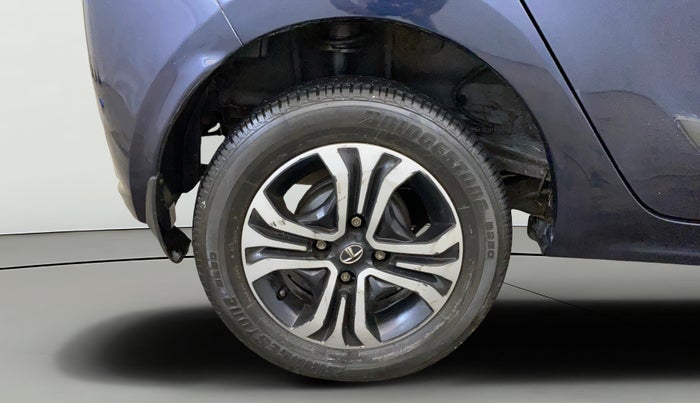 2022 Tata Tiago XZ PLUS CNG, CNG, Manual, 58,660 km, Right Rear Wheel