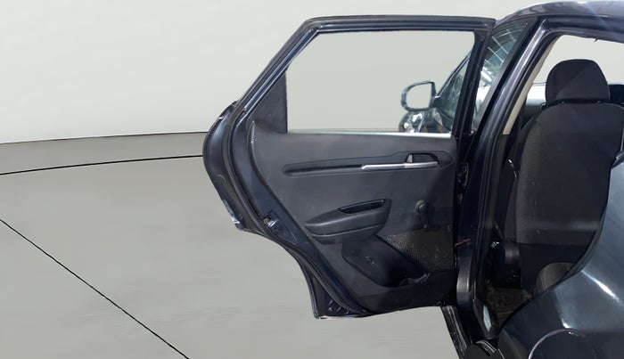 2022 KIA SONET HTE 1.5, Diesel, Manual, 67,153 km, LHS Rear Door