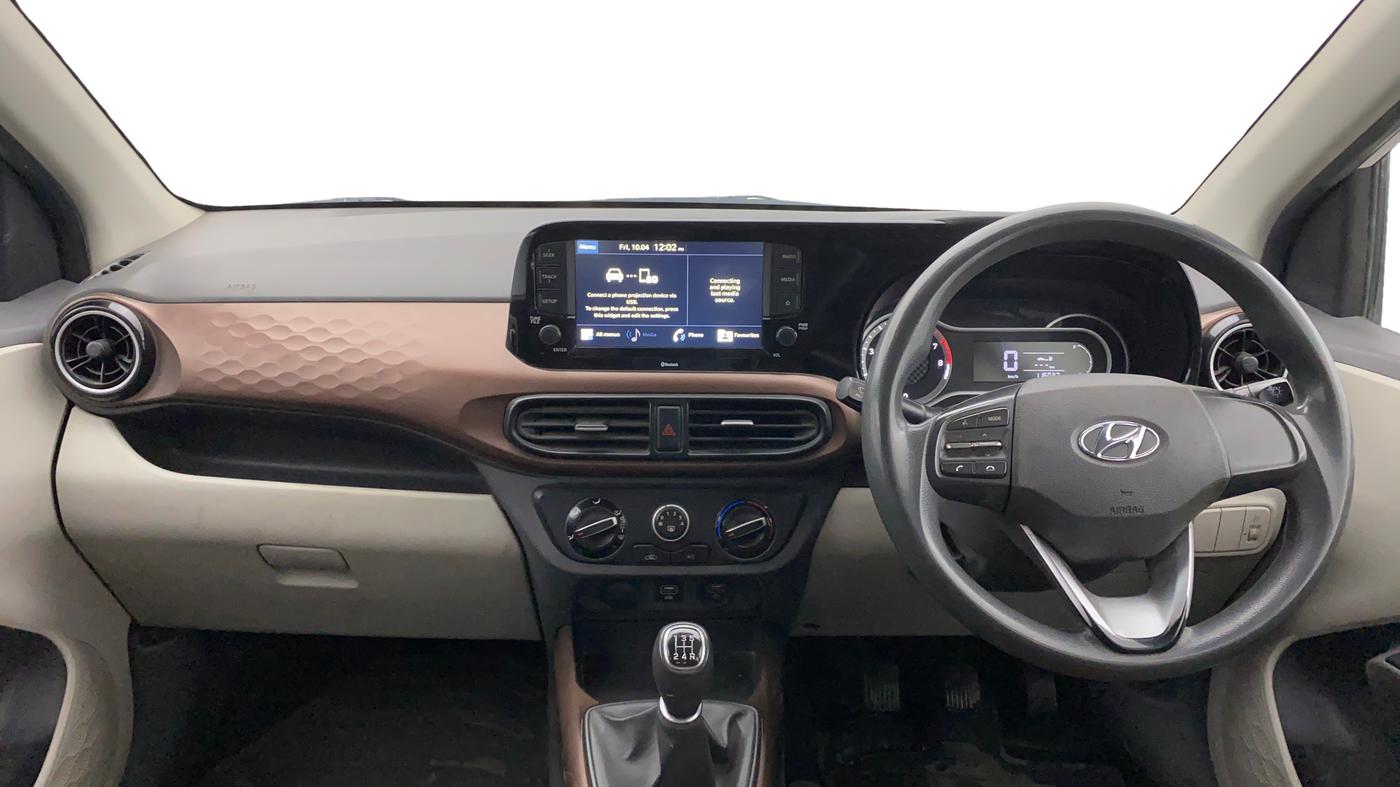 2021 Hyundai AURA SX 1.2, Petrol, Manual, 1,16,017 km, Dashboard