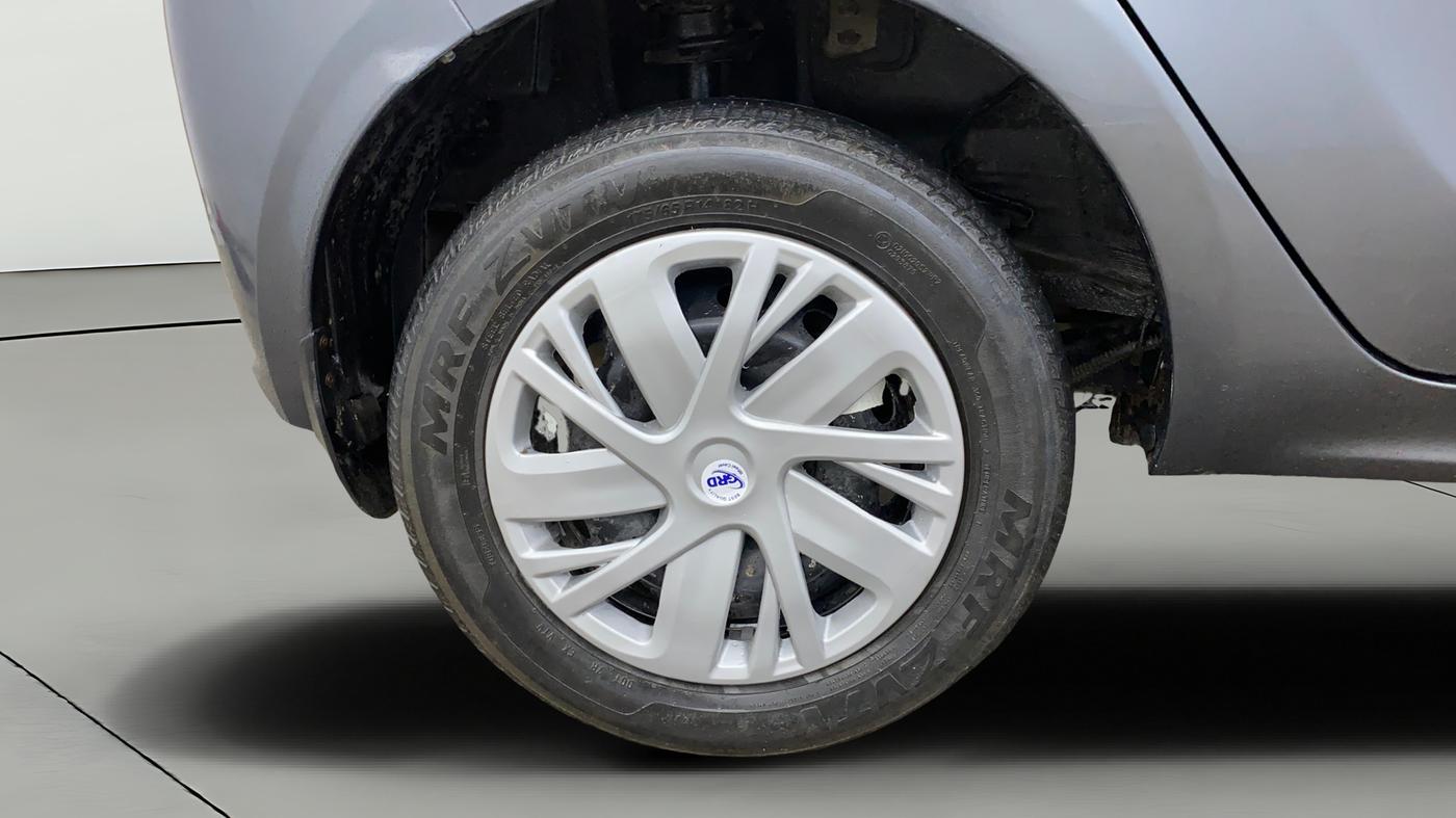 2022 Tata Tiago XM CNG, CNG, Manual, 90,117 km, Right Rear Wheel