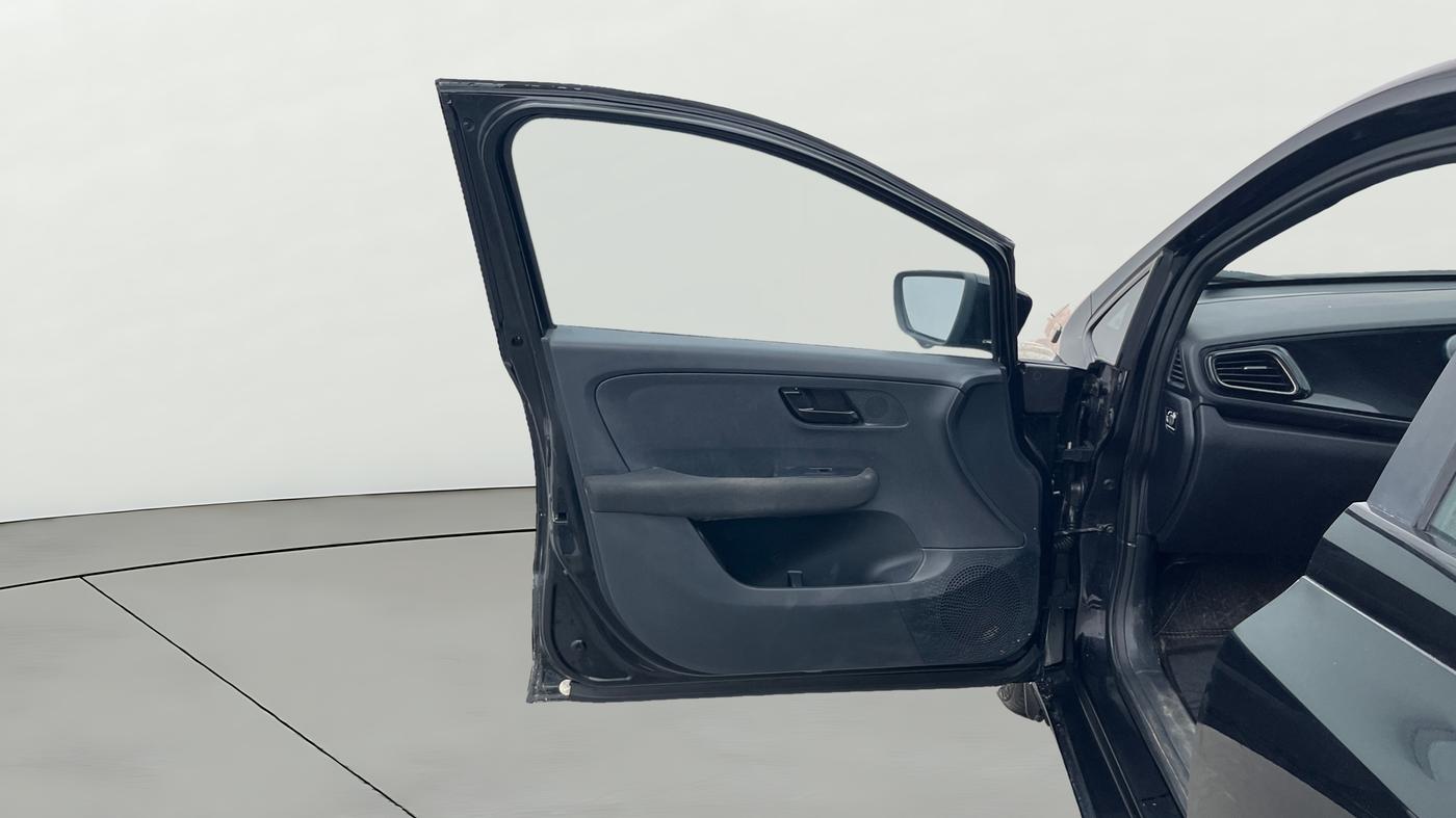 2024 Tata ALTROZ XZA Plus (S) Lux Dark Edition, Petrol, Automatic, 23,295 km, LHS Front Door