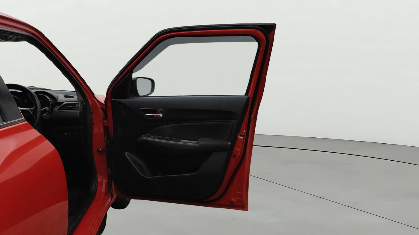 2021 Maruti Swift VXI, Petrol, Manual, 98,335 km, RHS Front Door