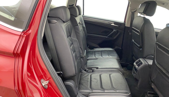 2020 Volkswagen TIGUAN ALL SPACE 2.0 TSI, Petrol, Automatic, 25,126 km, Right Side Rear Door Cabin
