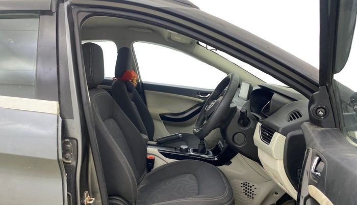 2020 Tata NEXON XZ PLUS PETROL, Petrol, Manual, 40,118 km, Right Side Front Door Cabin