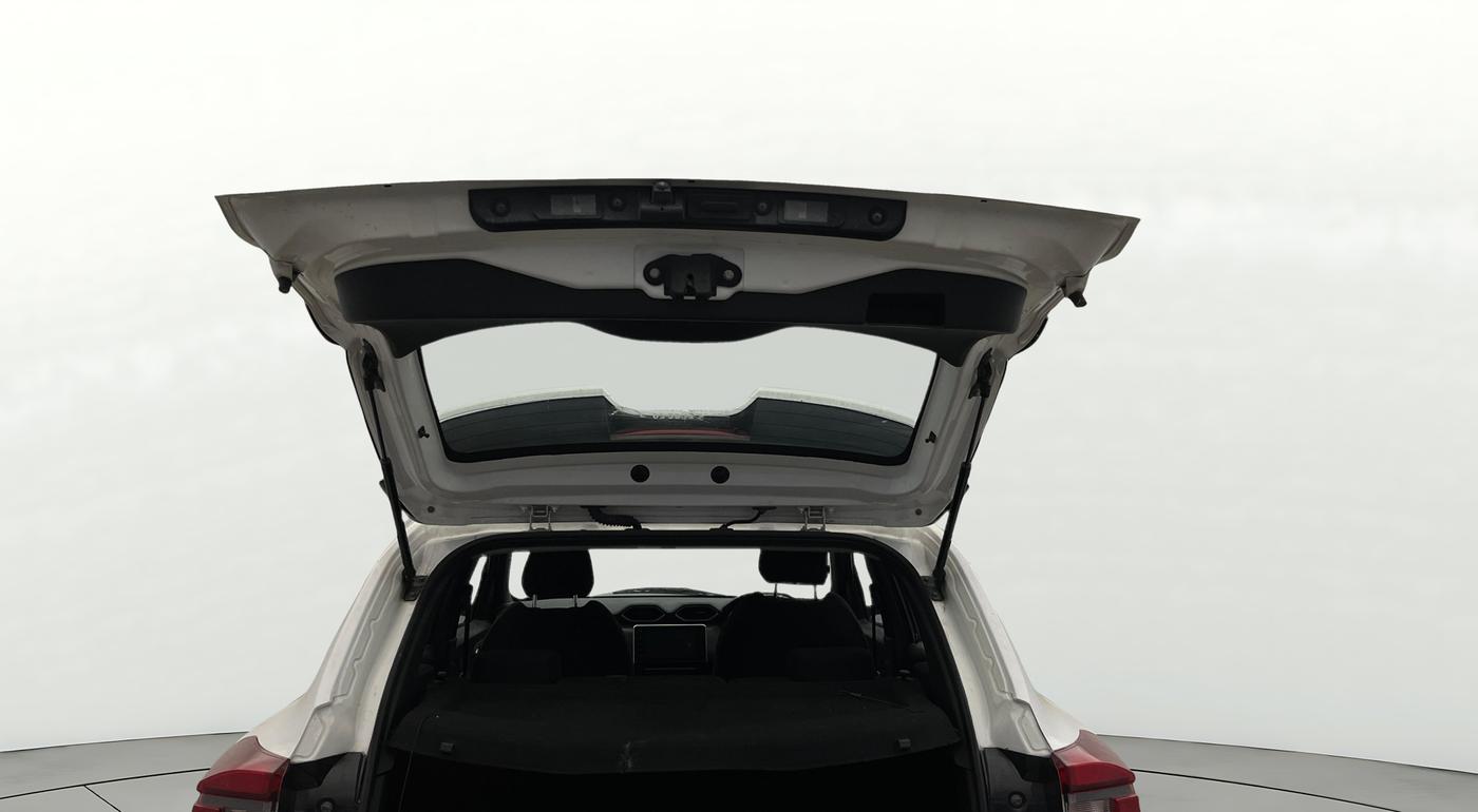 2023 Nissan MAGNITE XV PREMIUM TURBO CVT, Petrol, Automatic, 18,664 km, Boot Door Open