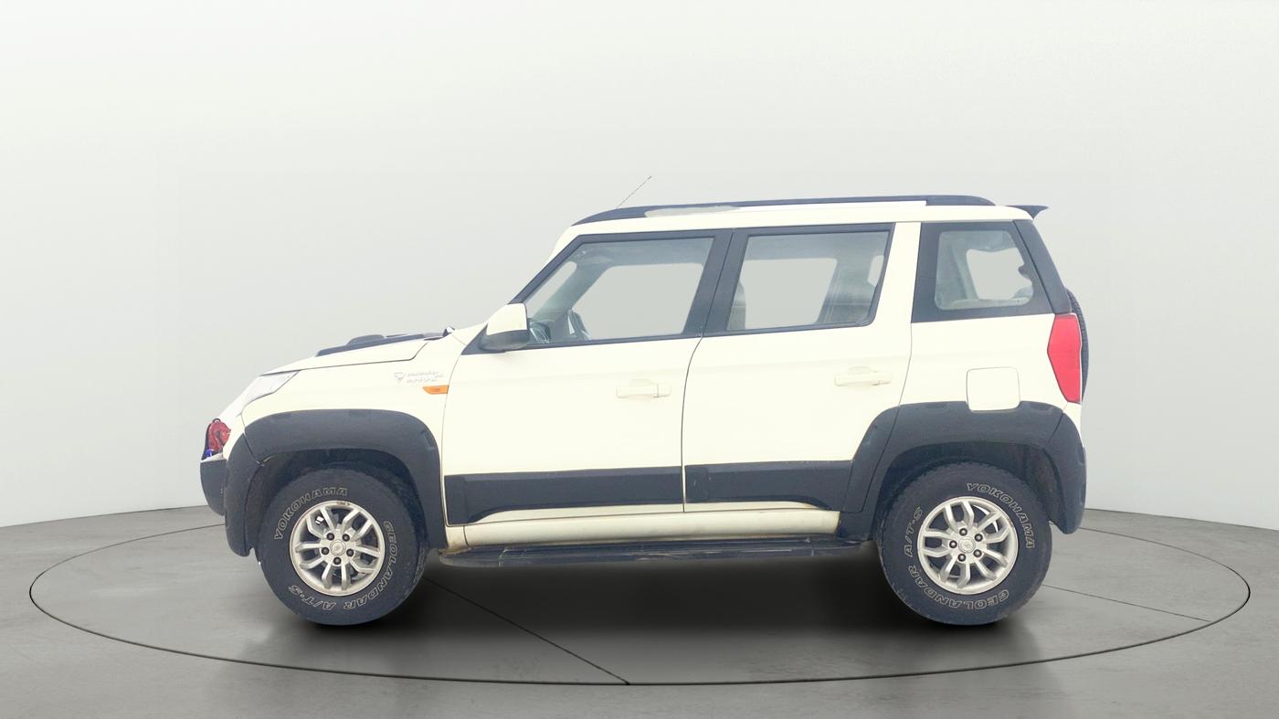2015 Mahindra TUV300 T8, Diesel, Manual, 61,827 km, Left Side