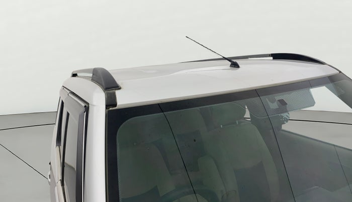 2019 Mahindra TUV300 T10, Diesel, Manual, 32,275 km, Roof