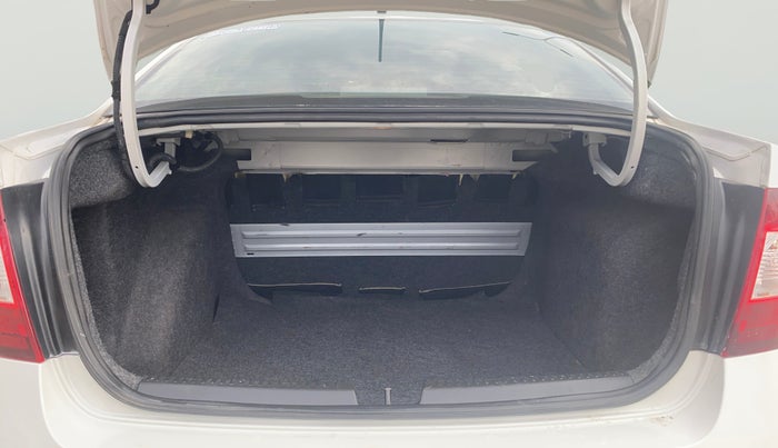 2021 Skoda Rapid 1.0 AMBITION TSI MT, Petrol, Manual, 39,688 km, Boot Open Zoomed View