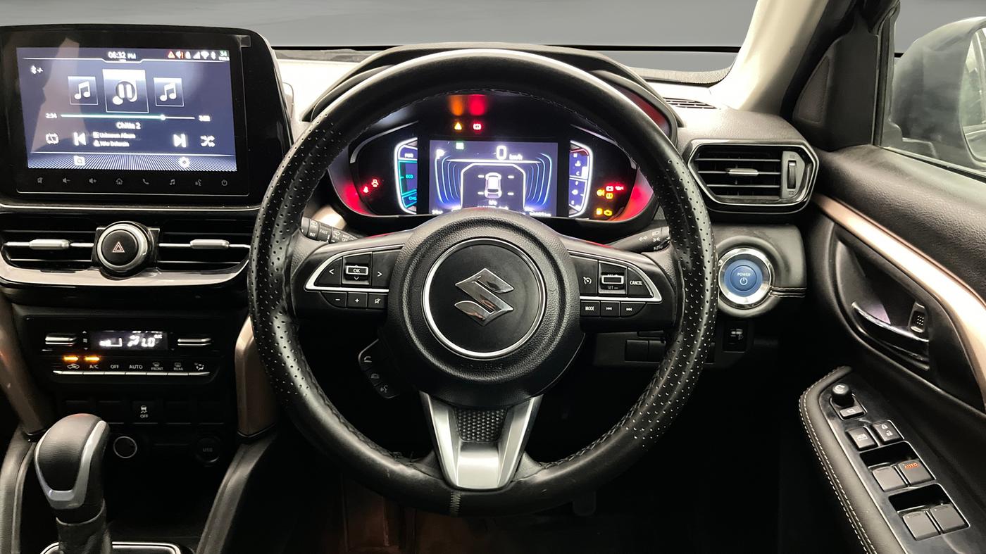 2025 Maruti Grand Vitara ZETA PLUS  HYBRID ECVT, Hybrid, Automatic, 30,655 km, Steering Wheel Close Up