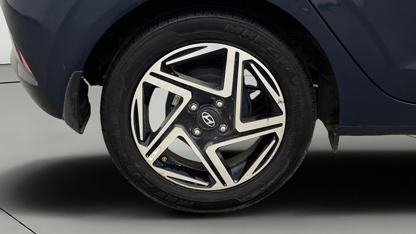 2024 Hyundai GRAND I10 NIOS ASTA AMT 1.2 KAPPA VTVT, Petrol, Automatic, 23,608 km, Right Rear Wheel