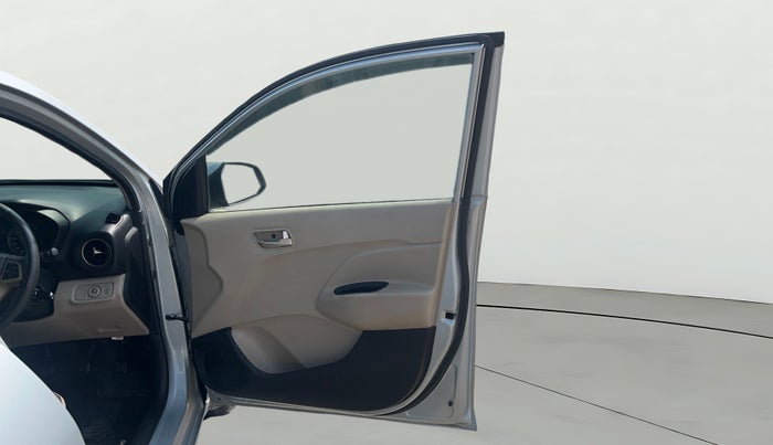 2019 Hyundai NEW SANTRO SPORTZ MT, Petrol, Manual, 31,395 km, RHS Front Door