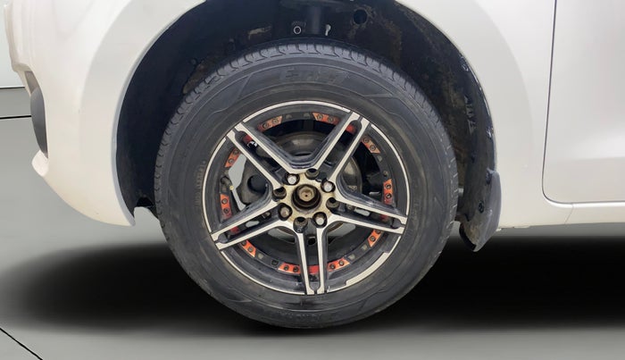 2019 Maruti Swift VDI, Diesel, Manual, 81,018 km, Left Front Wheel