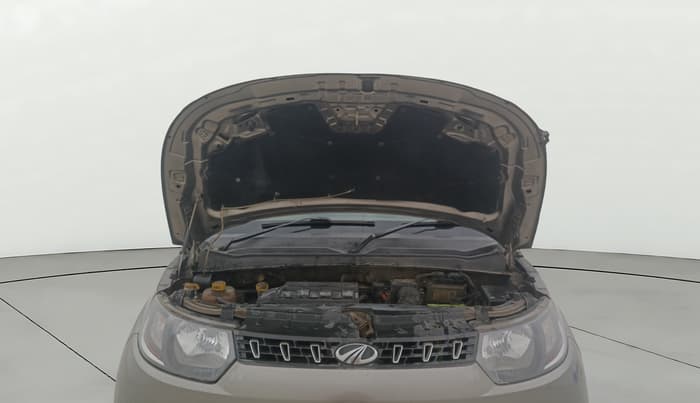 2016 Mahindra Kuv100 K6 PLUS 6 STR, Petrol, Manual, 82,743 km, Open Bonet