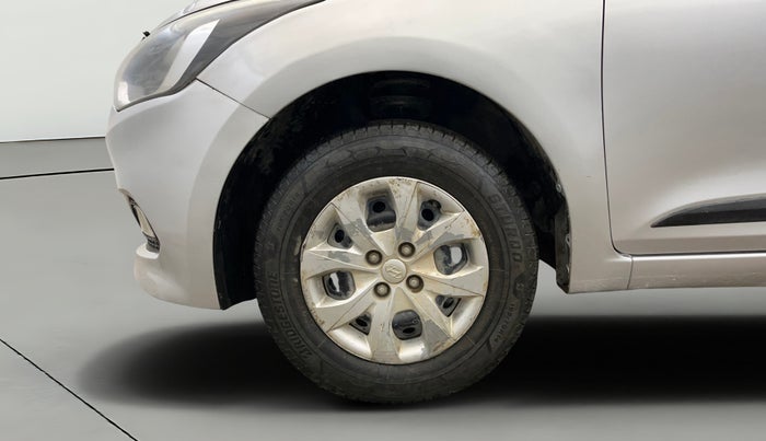 2015 Hyundai Elite i20 SPORTZ 1.2, Petrol, Manual, 70,461 km, Left Front Wheel