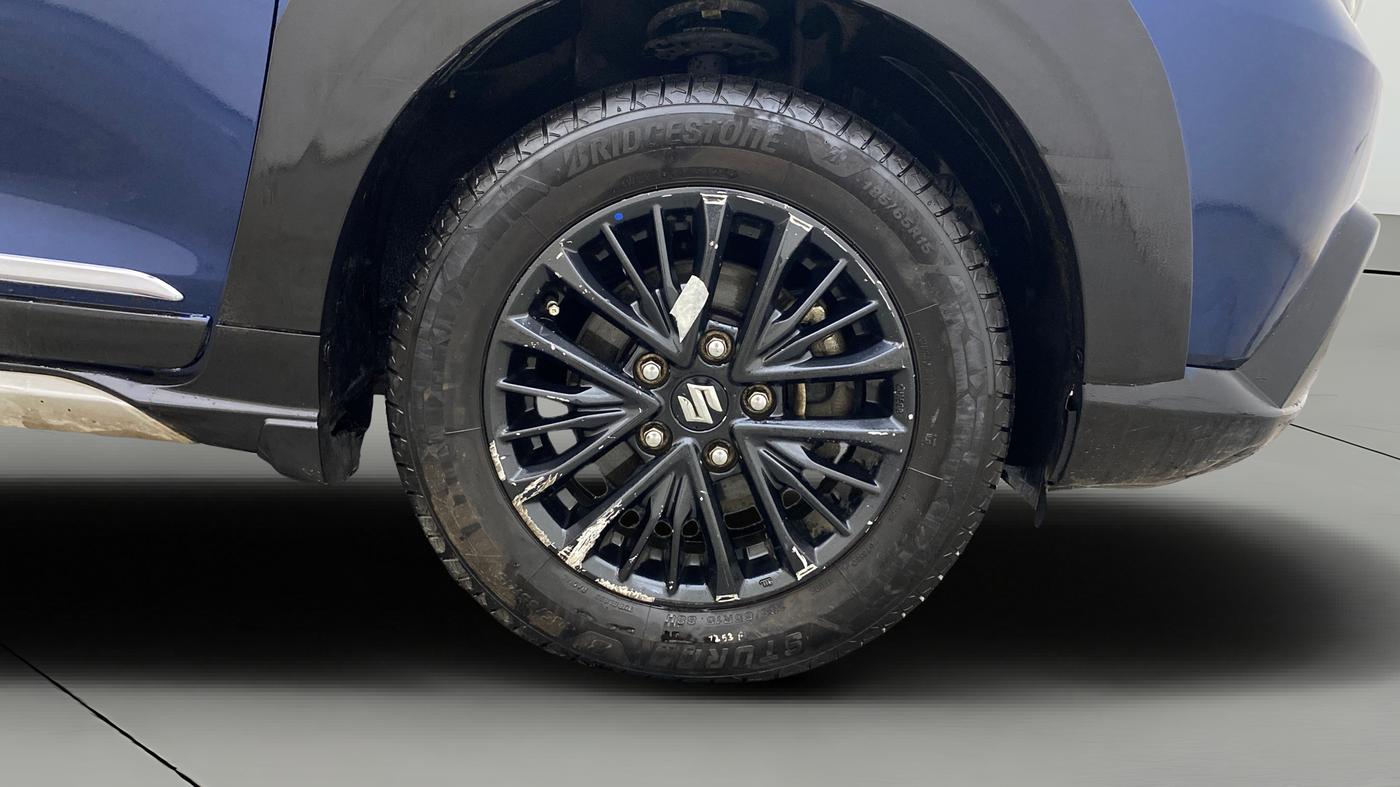 2020 Maruti XL6 ALPHA MT, Petrol, Manual, 1,39,988 km, Right Front Wheel