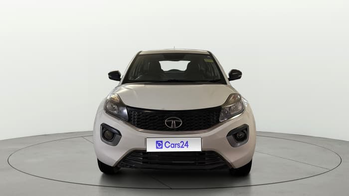 2018 Tata NEXON XM PETROL, Petrol, Manual, 77,385 km, Front