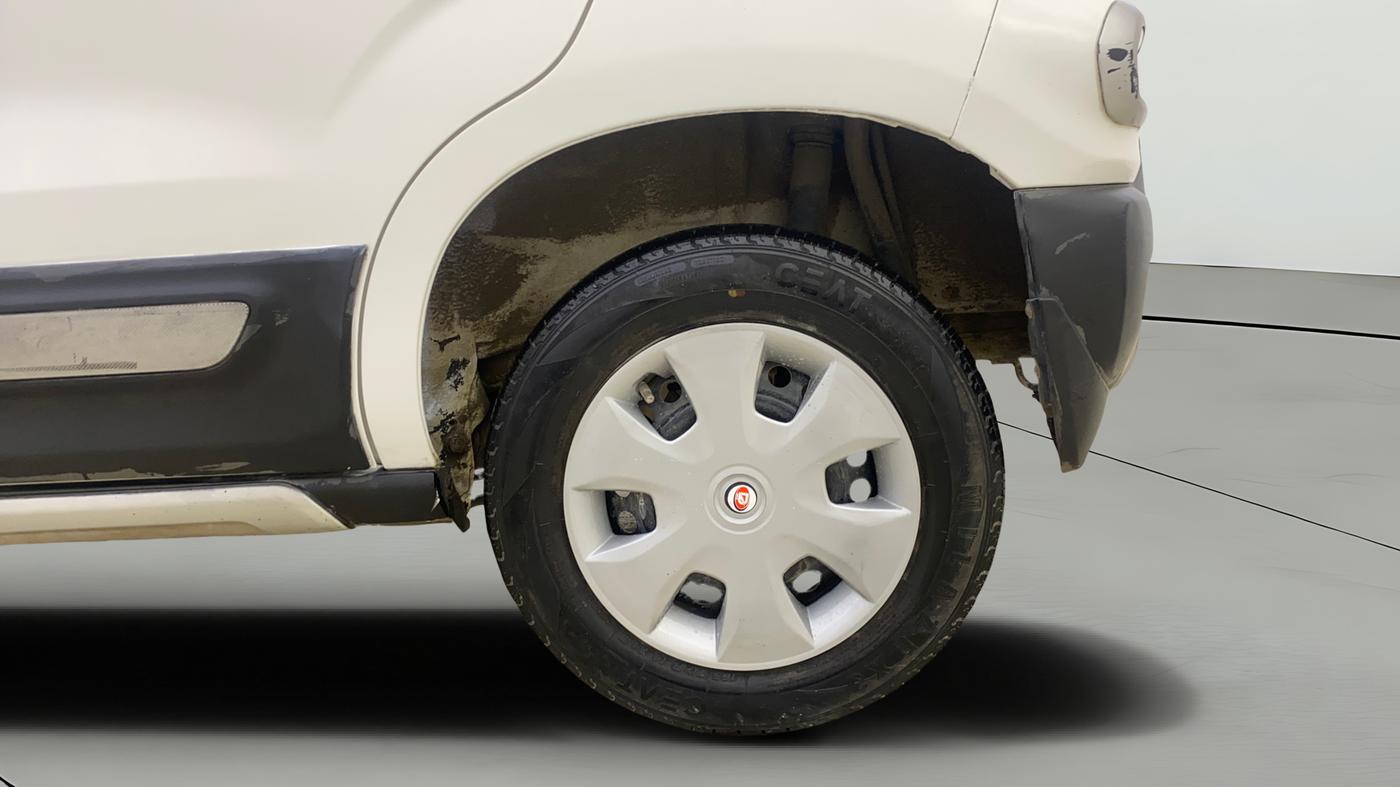 2019 Maruti S PRESSO VXI+, Petrol, Manual, 39,411 km, Left Rear Wheel